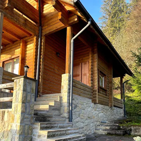 на полумистому Mykulychyn