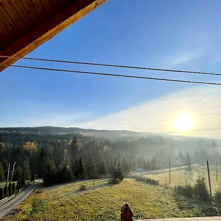 на полумистому