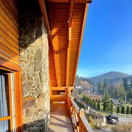 на полумистому *