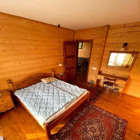 на полумистому