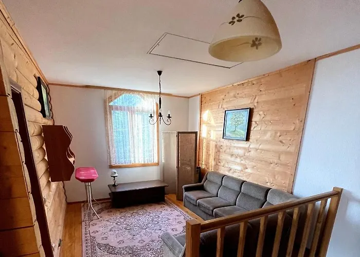 на полумистому